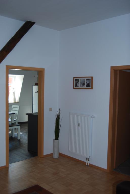 B2-Ferienwohnung Erfurt Szoba fotó