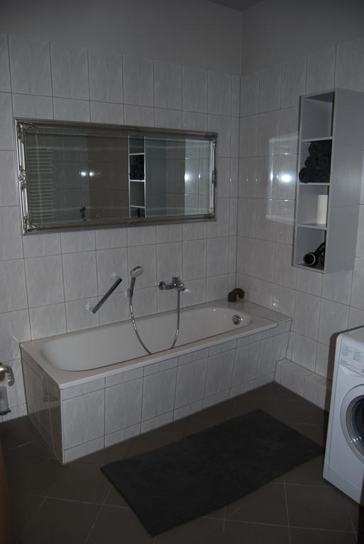 B2-Ferienwohnung Erfurt Szoba fotó