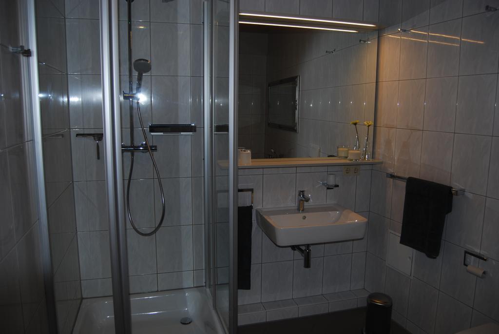 B2-Ferienwohnung Erfurt Szoba fotó